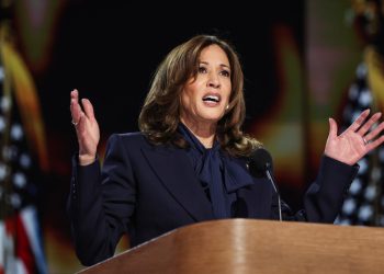 Američki izborni guru predviđa da će Harris pobijediti Trumpa — RT World News