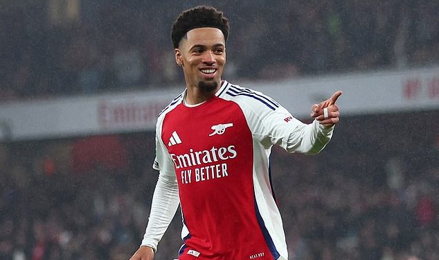 Arsenal 5-1 Bolton: Raheem Sterling i Ethan Nwaneri postižu svoje prve golove za Topnike u dominantnoj pobjedi nad borbama u Ligi 1