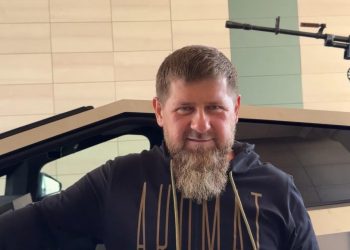 Auto Klub – Čečenski vođa Ramzan Kadirov: ‘Elon Musk je daljinski onesposobio moj Tesla Cybertruck, ne mogu nikuda!’