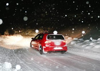 Auto Klub – Četiri teška podbačaja: Evo što je razotkrio veliki ADAC-ov test zimskih guma
