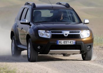 Auto Klub – Dacia Duster prve generacije: Isplati li se kupnja najjeftinijeg rabljenog SUV-a na tržištu?