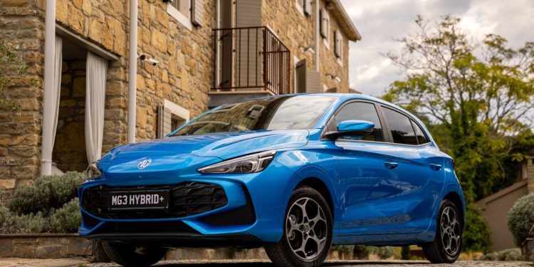 Auto Klub – Konačno povoljan hibrid: Na domaće tržište stigao kompaktni MG3 sa 195 KS