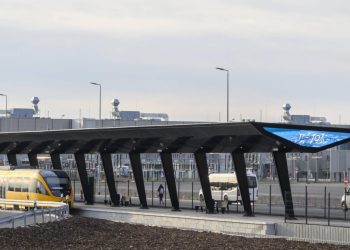 Auto Klub – Ovo je hibridni Tesla Giga Trai: Je li Elon Musk sada počeo proizvoditi i vlakove?