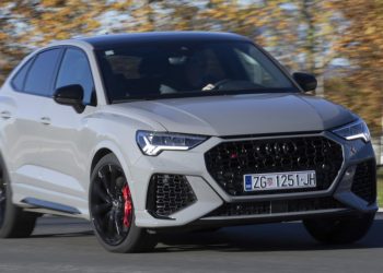 Auto Klub – Testirali smo Audi RS Q3 Sportback TFSI quattro: Pakleno brz SUV s ozbiljnim sportskim ambicijama