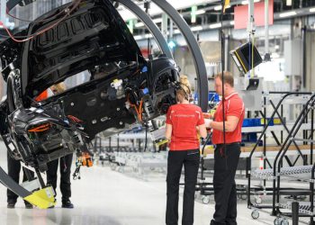 Auto Klub – ‘Zaustavite ludilo, Europi prijeti kolaps’: Njemačka i Italija protiv zabrane benzinaca i dizelaša