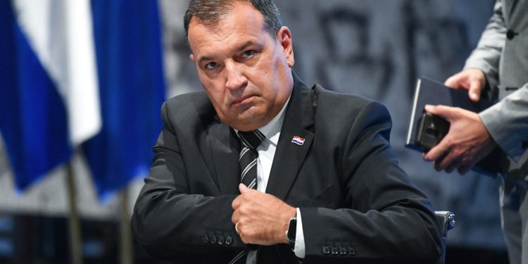 Beroš zbog ginekologa optuženog za silovanje hitno šalje inspekciju u KBC Osijek