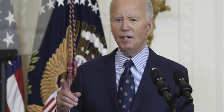 Biden hvali smanjenje kriminala, kritizira odgovor republikanaca na oružano nasilje