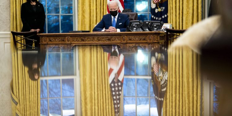 Biden prije odlaska u mirovinu želi pustiti ogroman broj izbjeglica u zemlju