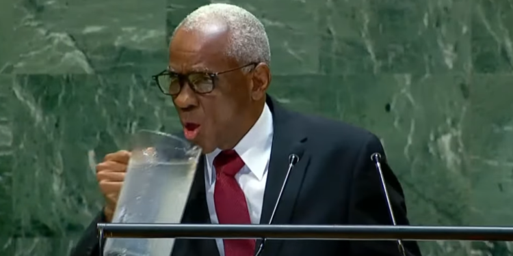 Bivša francuska kolonija traži odštetu — RT World News