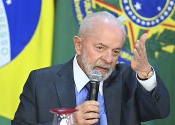 Brazilac Lula uzvraća otkaz nakon kritika Zelenskog — RT World News