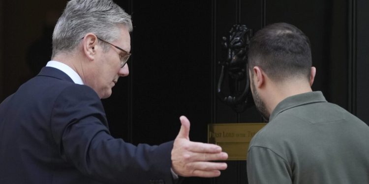 Britanski ministar oružanih snaga: ‘Zapad više nema oružja za dati Ukrajini’