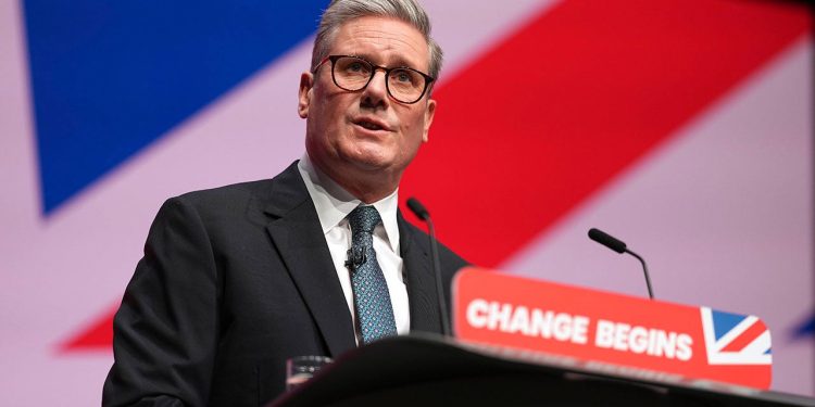 Britanski premijer tijekom govora kaže ‘kobasice’ umjesto taoci