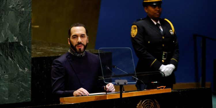 Bukele iz El Salvadora kritikuje cenzuru dok hvali preokret u svojoj zemlji: ‘Oslobodili smo milijune’