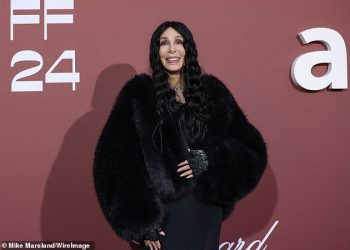 Cher će nastupiti na modnoj reviji Victoria’s Secret 2024. – kako se revija vraća nakon četiri godine pauze