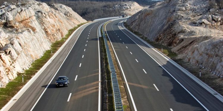 Cijene cestarine se ne snižavaju, već ostaju na razini sezonskih!