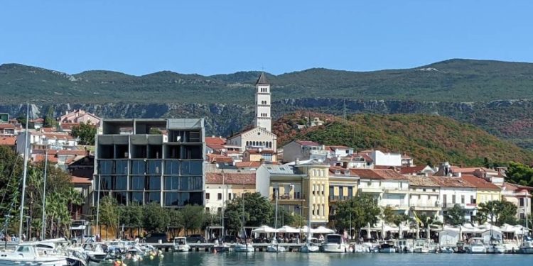 Crikvenici odobrena izgradnja i opremanje sortirnice otpada