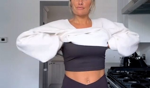 Danielle Armstrong ponosno pokazuje svoju figuru nakon poroda snimkama prije i poslije godinu dana nakon što je dočekala svoje drugo dijete