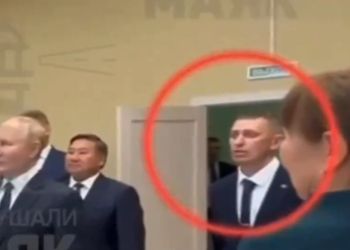 Djevojčica odala ravnatelja ruske škole pred Putinom: Postavio mu je jedno pitanje, ovaj se sledio