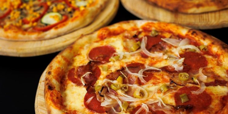 Dok svi živi dižu cijene, jedna pizzerija u Splitu ih snižava. Ima li gdje jeftinija pizza?