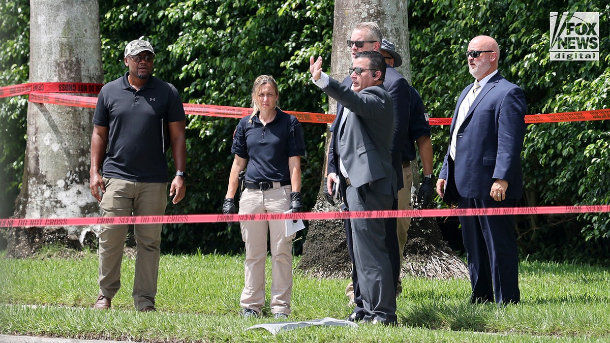 Istražitelji FBI-a prikupljaju dokaze s područja Trump International Golf Cluba u West Palm Beachu