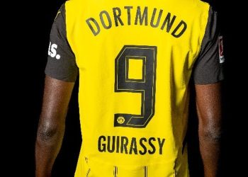 Dortmund, Guirassy mijenja broj dresa i nadoknađuje navijačima