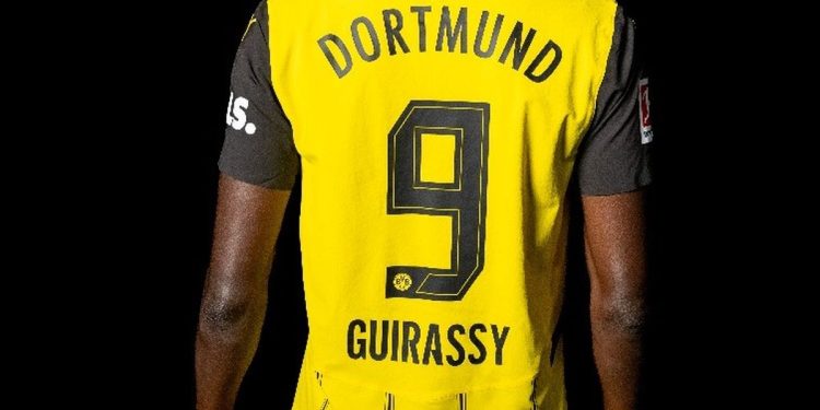 Dortmund, Guirassy mijenja broj dresa i nadoknađuje navijačima
