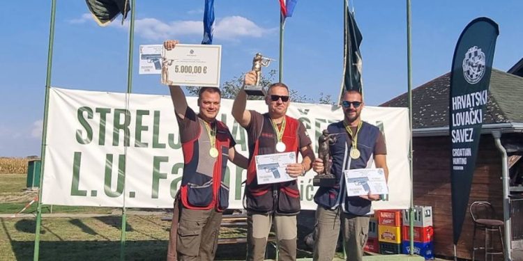 Ekipa iz Tisnog najbolja na natjecanju u lovnom streljaštvu