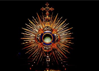 ‘Euharistija je pobuna protiv zla’: Snažna poruka Pape odjeknula svijetom