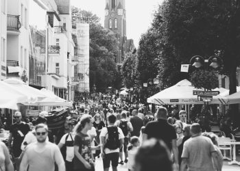 Fratar koji okuplja mase ljudi poručuje: ‘Ovo je velika opasnost za vjernike’