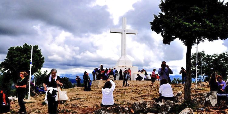 Fratar progovorio iz Međugorja: ‘Uznemirili se neprijatelji Križa Kristova’