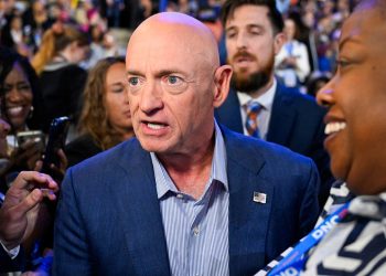 Granični senator i bivši Harrisov potpredsjednik tvrdi da ‘nema dokaza’ da ilegalni imigranti glasaju