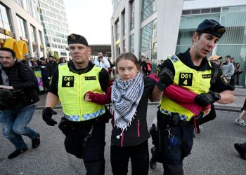 Greta Thunberg među 6 uhićenih na antiizraelskom prosvjedu u Danskoj