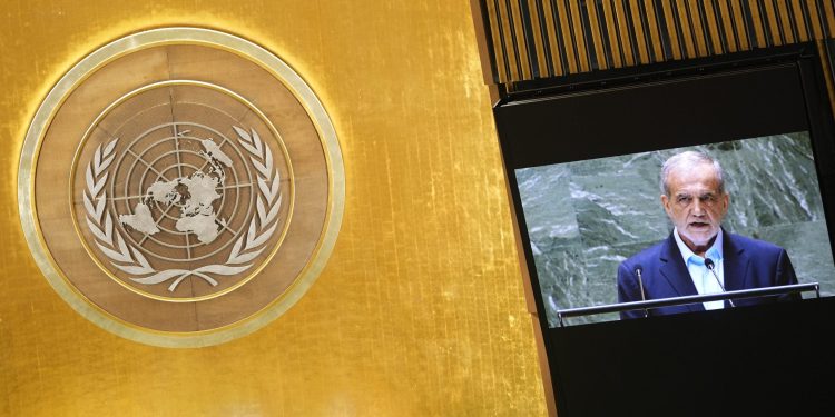 Iran izbacuje ‘propagandu’ s govornice UN-a, poziva Bliski istok da se ujedini iza Teherana