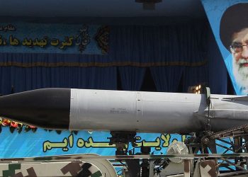Iran želi preplaviti američke baze u Zaljevu, upozorava bivši zapovjednik CENTCOM-a