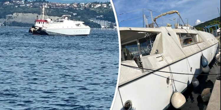 Iz Izole u Kraljevicu tegli se ovo plovilo: “U vlasništvu njemačkog Ukrajinca, ide na uništenje