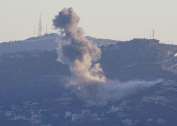 Izraelski ratni zrakoplovi gađali ciljeve u južnom Libanonu (VIDEO) — RT World News