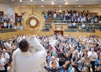 Jarun će gorijeti: Dolazi katolik u čijoj prisutnosti bolesti nestaju