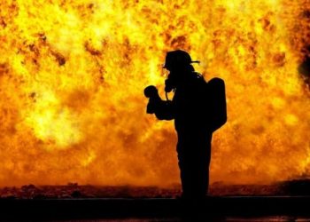 KAOS KOD LJUBINJA Automobili su prolazili kroz plamen, cesta prema Stocu zatvorena