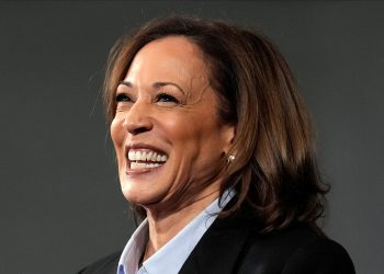 Kamala se okreće drugom političkom stajalištu: Zabrana plastičnih slamki