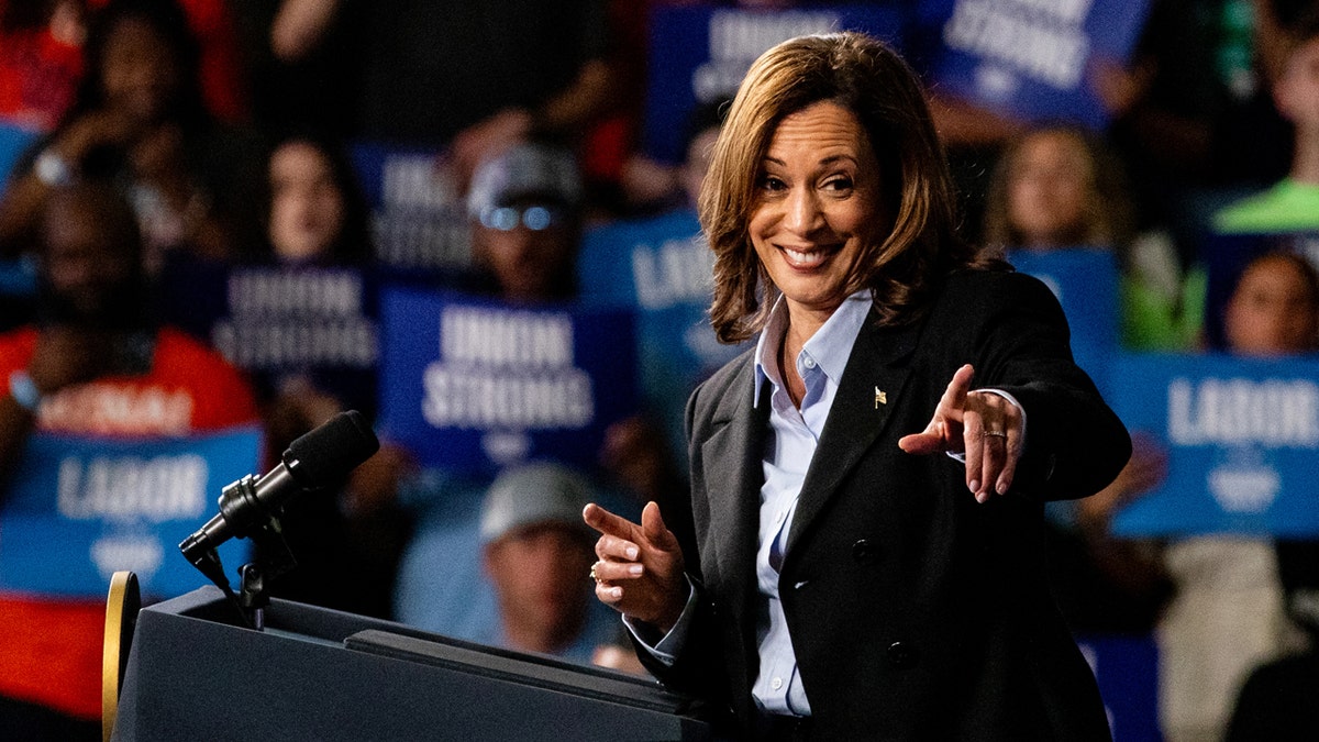 Kamala Harris na skupu