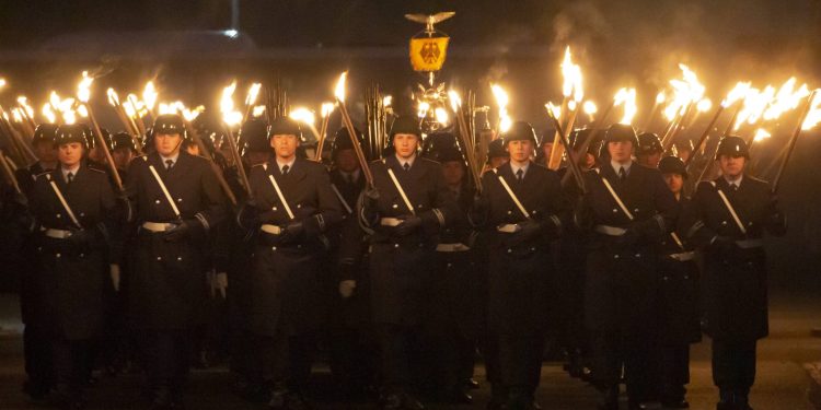 Kancelar u panici: Uspon desnice trese Njemačku, Scholz traži hitnu intervenciju