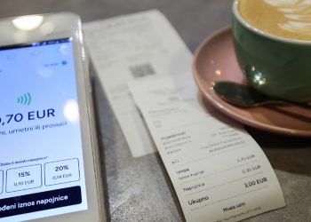 Karticama ‘popeglano’ 35,2 mlrd. eura, prosječni Hrvat ima bar dvije