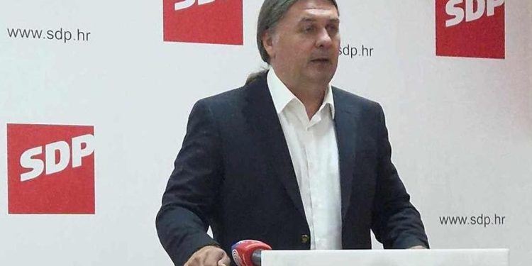 Kešer: “Split zaslužuje transparentno i odgovorno vodstvo”