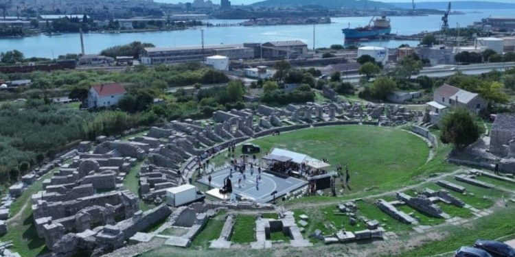 Košarkaški spektakl u solinskom amfiteatru!