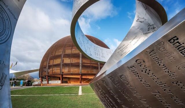 Kraj švicarske neutralnosti: CERN protjeruje stotine ruskih znanstvenika