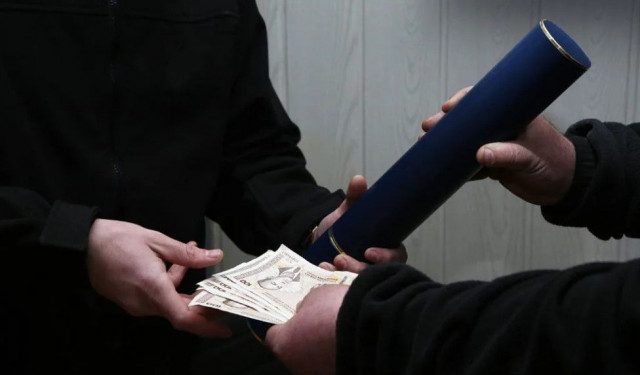LAŽNE DIPLOME U BiH Studenti ispite polagali kod kuće, a odgovore dostavljali poštom