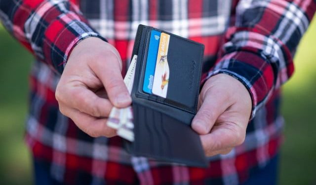 MALO JE PORASLA Evo koliko iznosi prosječna neto plaća u FBiH