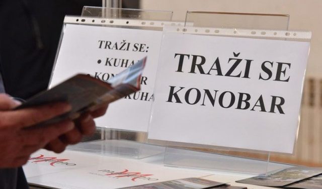 MUŠKARCI DOMINIRAJU Većina nezaposlenih u BiH posao traži preko dvije godine, najviše radi u uslužnim djelatnostima