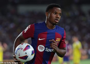 Man United ‘ponudio je 83,5 milijuna funti za starletu Barcelone u ljeto 2020.’ – a momčad Olea Gunnara Solskjaera ‘zainteresirana je za tada 17-godišnjaka, nakon što je propao dogovor za Jadona Sancha’