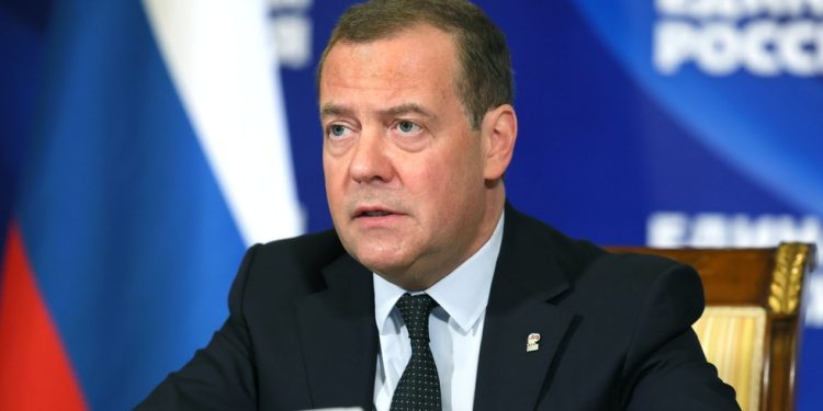 Medvedev predlaže popis ‘neprijatelja Rusije’ — RT Rusija i bivši Sovjetski Savez